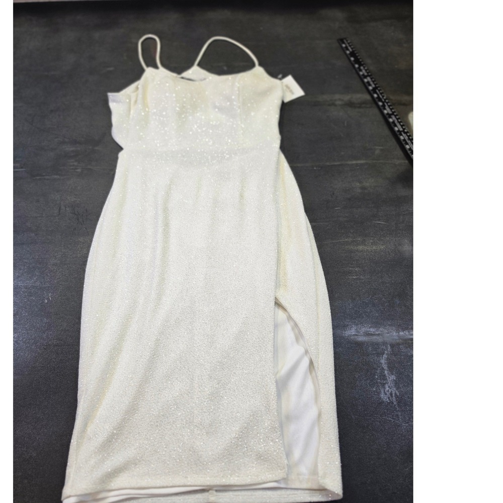 Davids Bridal White Silver Glitter Knit V-Neck Gown Slit Dress 7357WD3B Size 9